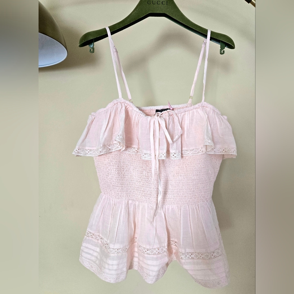 NWT VINEYARD VINES Size:M Soft Pink Ruffle Top
